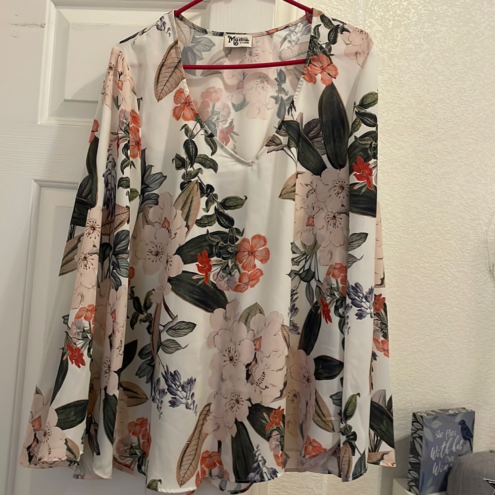 Show Me Your Mumu bell sleeve tunic shirt